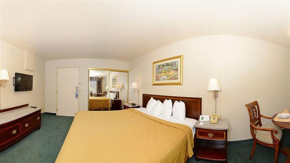 Quality Inn & Suites Walnut - City Of Industry Ngoại thất bức ảnh