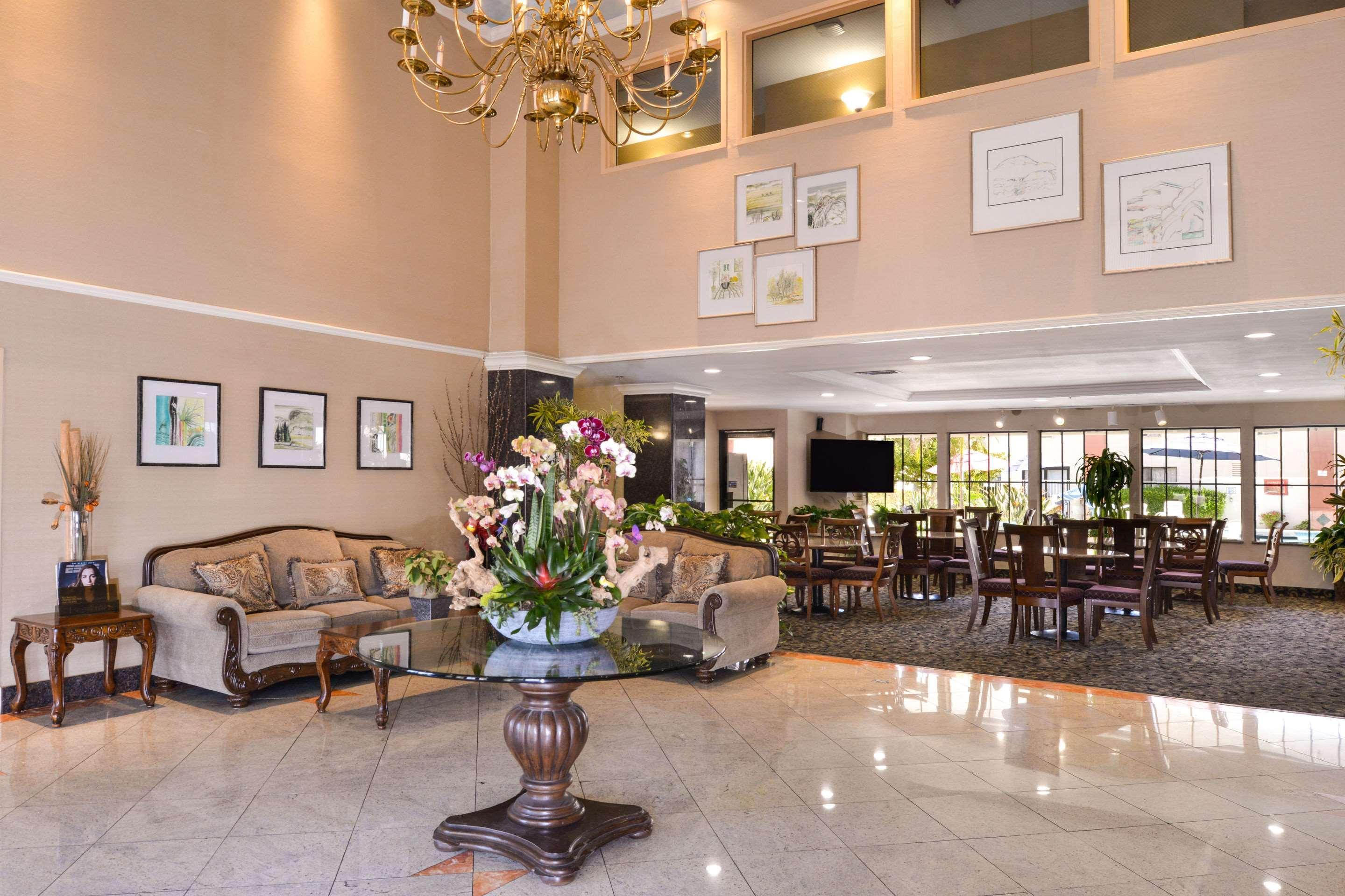 Quality Inn & Suites Walnut - City Of Industry Ngoại thất bức ảnh