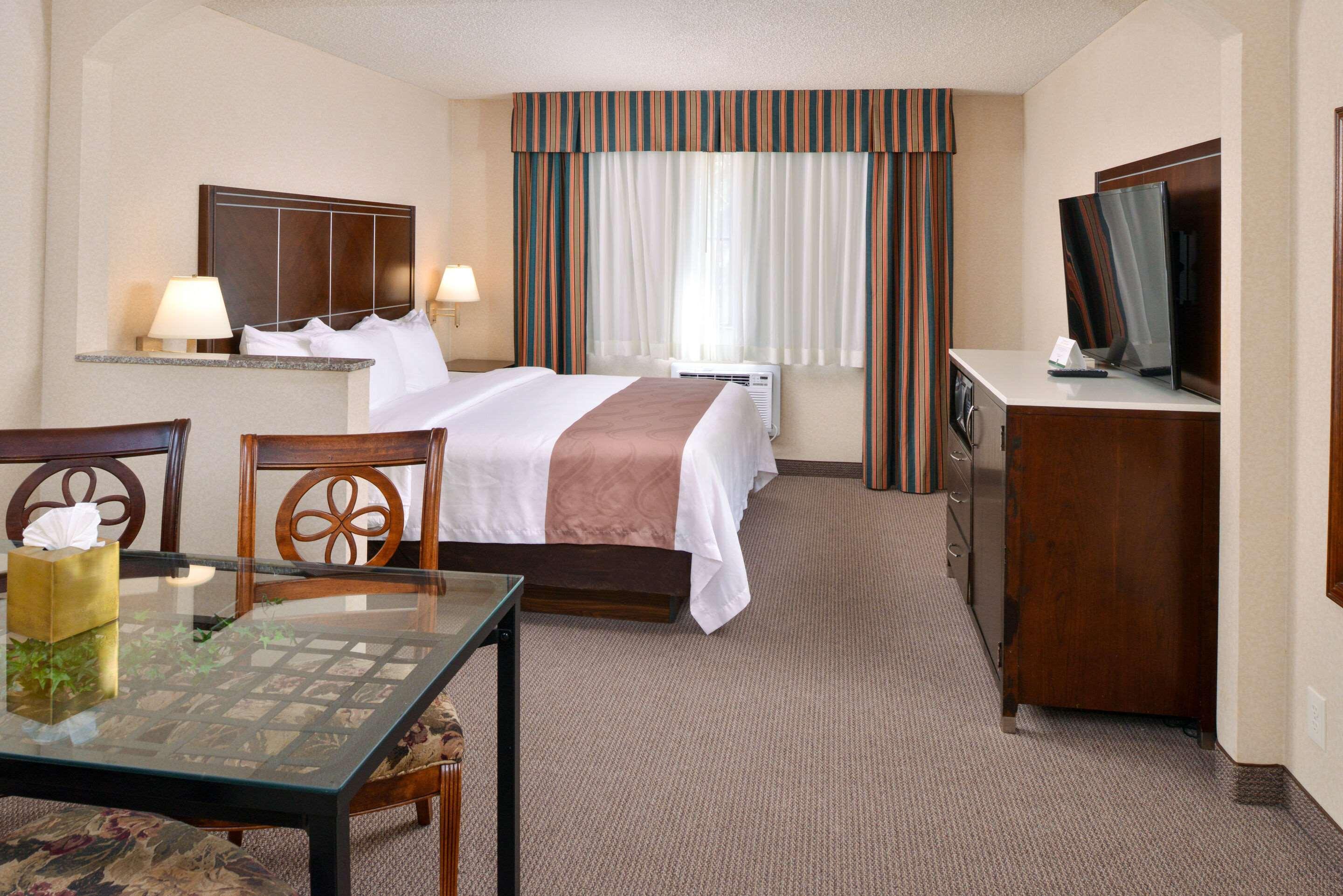 Quality Inn & Suites Walnut - City Of Industry Ngoại thất bức ảnh