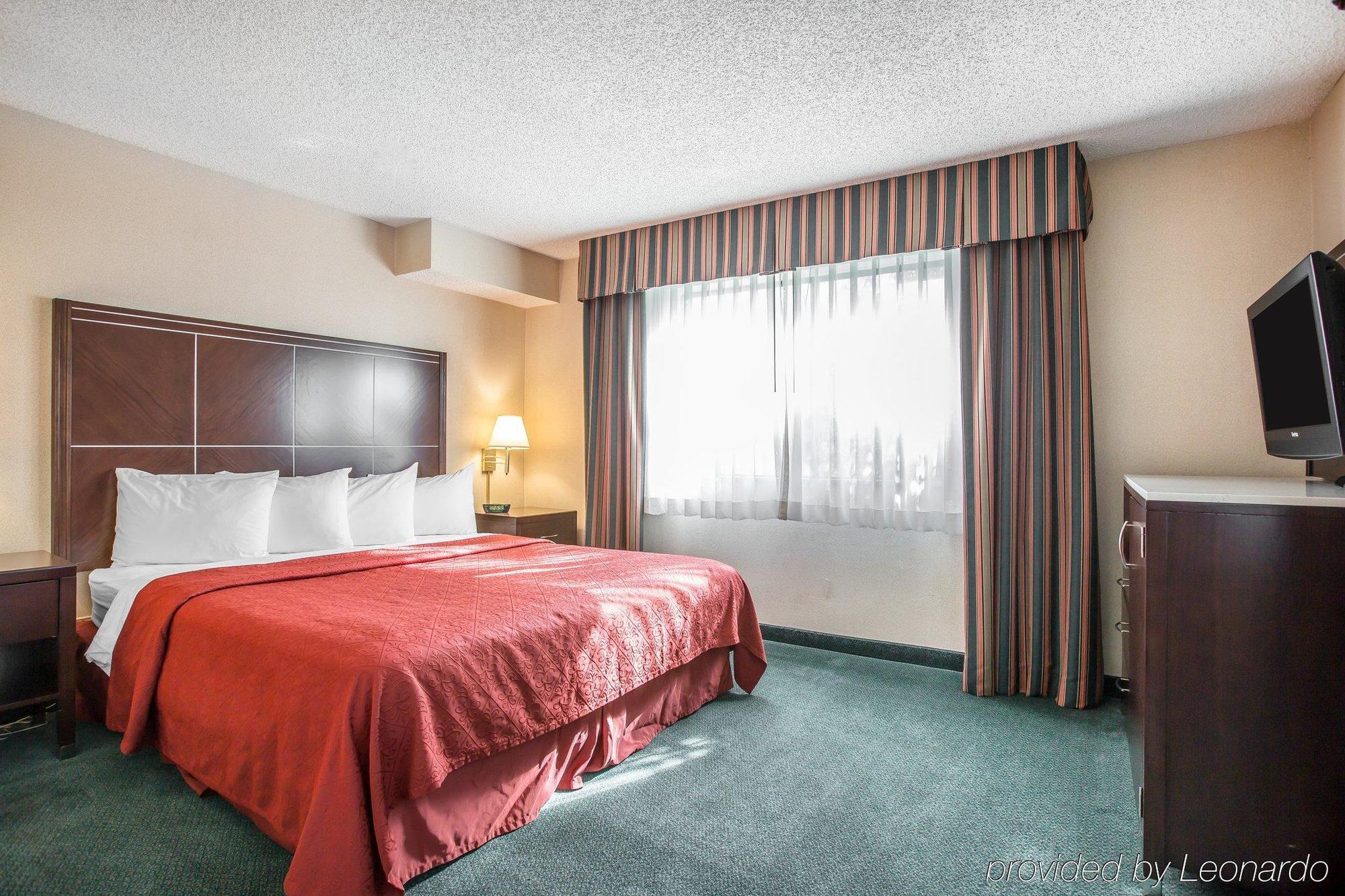 Quality Inn & Suites Walnut - City Of Industry Ngoại thất bức ảnh