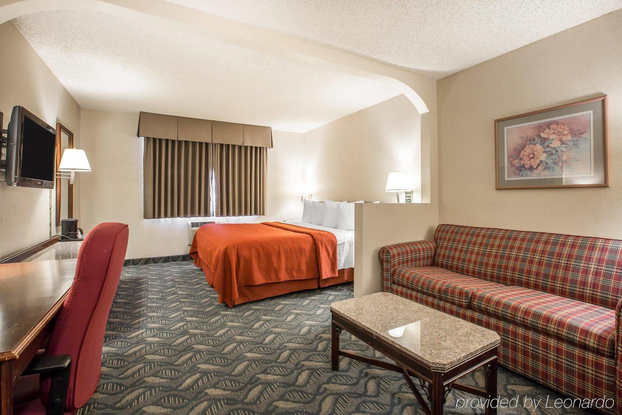 Quality Inn & Suites Walnut - City Of Industry Ngoại thất bức ảnh